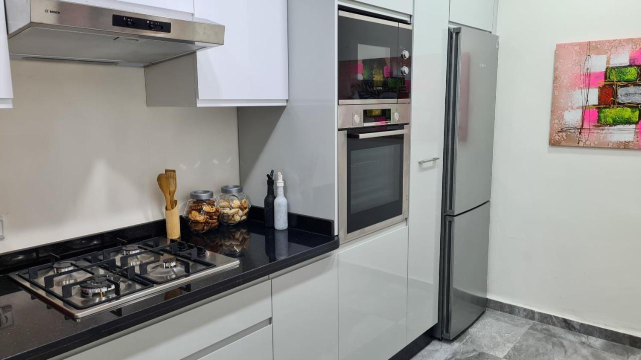 Cosy 2 Bedrooms In The Heart Of Apartment Casablanca